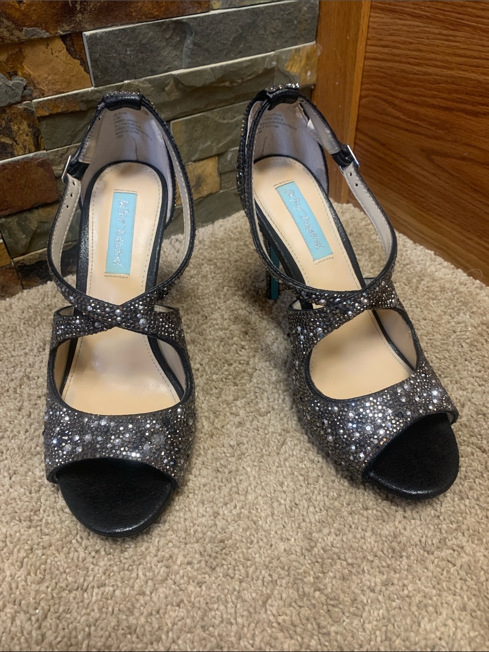 Betsey Johnson Blu 7.5 Sage Black Glitter Open-Toe Crisscross Heels homecoming